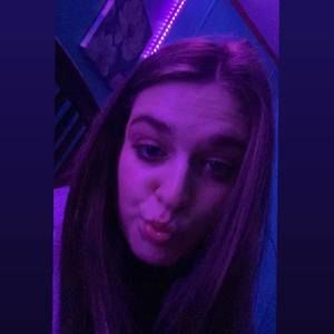 Meet your Posher, Skylar